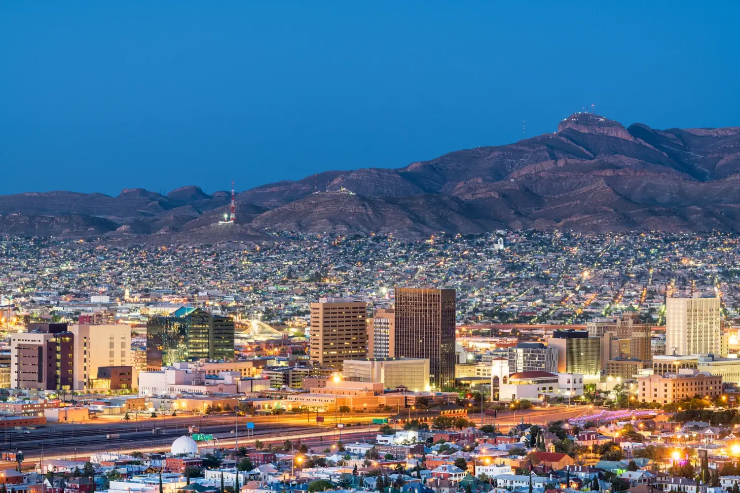 El Paso and the mountains of the border region